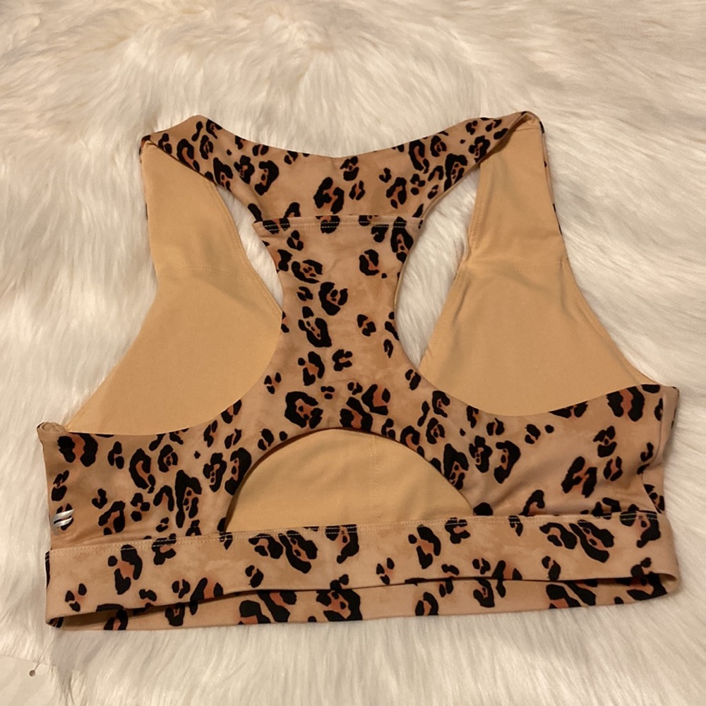 NWT Fabletics Animal Print Sports Bra - Picture 2 of 6